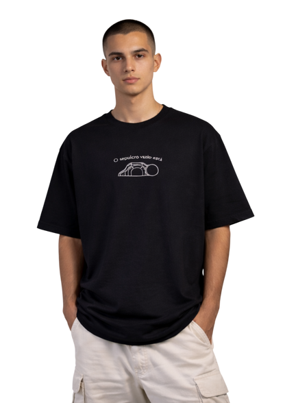 CAMISA OVERSIZED JESUS VIVE - PRETO