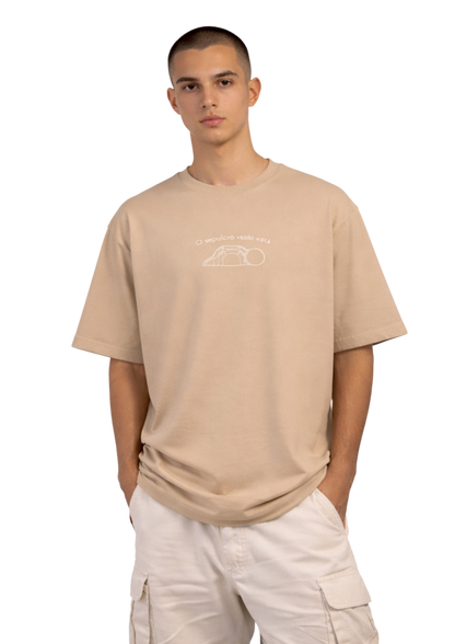 CAMISA OVERSIZED JESUS VIVE - MARROM