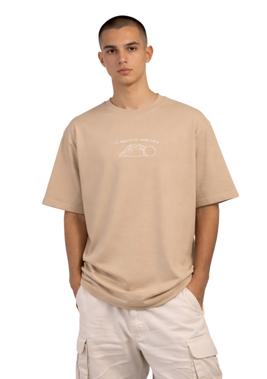 CAMISA OVERSIZED JESUS VIVE - MARROM